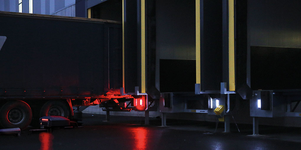 Sécurisation de quai par blocage du camion